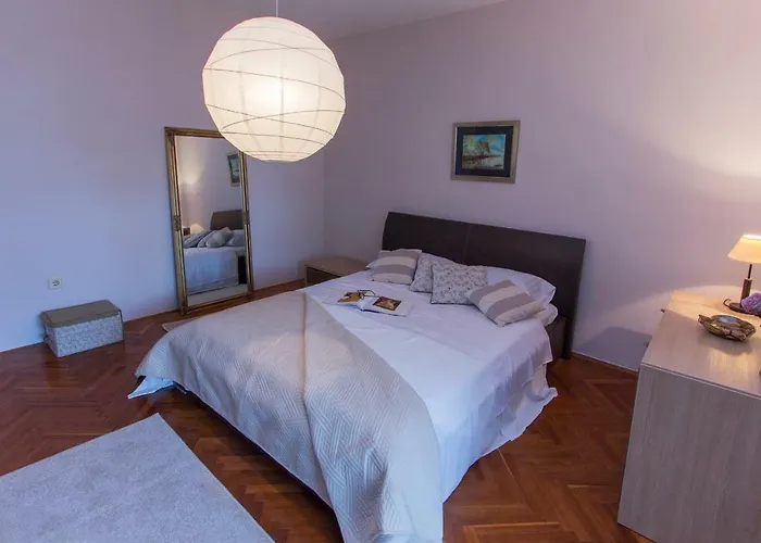 Apartment Varga